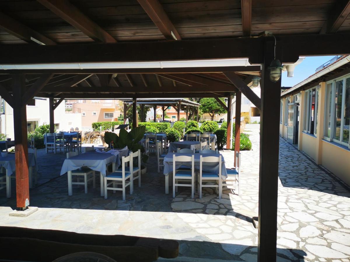 Nafsika Hotel Agios Stefanos Avliotes (Corfu) Exterior foto